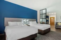 Comfort Suites