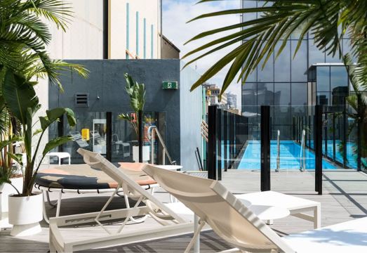 아델피 호텔 수영장