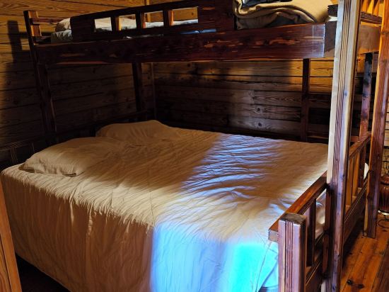 Riverview Cabins