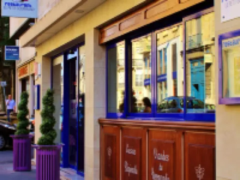 Urban Style Hotel de l'Europe Hotels near Gros Horloge