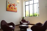 科倫坡高爾夫聯結酒店 科倫坡8區酒店