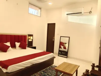 Raghav Stay Inn Hôtels à : Ayodhya
