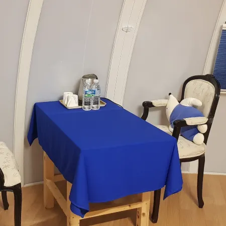 Jeju Igloo Pension Отели рядом с достопримечательностью «Парк Тольхарбан»