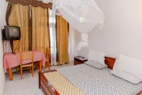 Ubumwe Hotel Hotels near Nyamyumba Hot Springs