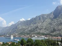 ماريتيمو أبارتمنتس فنادق في Kavac