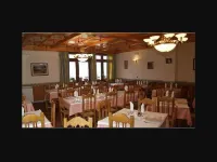 HOSTAL LAS GRULLAS Hoteles en Tornos