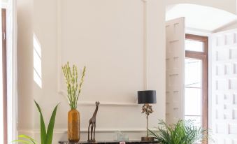 Casa del Contratador by Época Suites