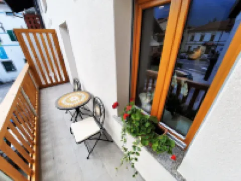 Apartments Hlapi with Spa Hotels in Kobarid