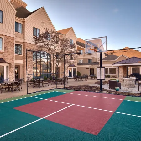 Staybridge Suites PEORIA-DOWNTOWN by IHG