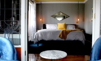 Shelburne Hotel