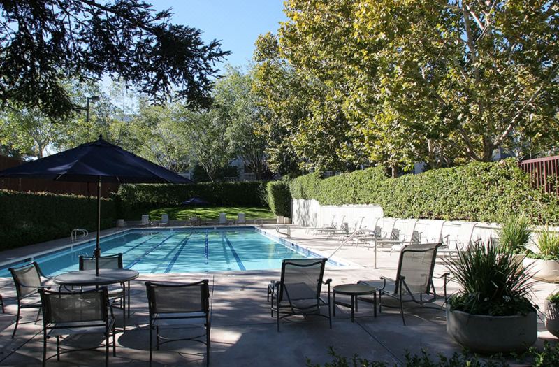 Juniper Hotel Cupertino, Curio Collection by Hilton photo 2