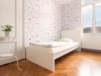Hostel Centar 2 Отели рядом с достопримечательностью «Парк Зриневач»