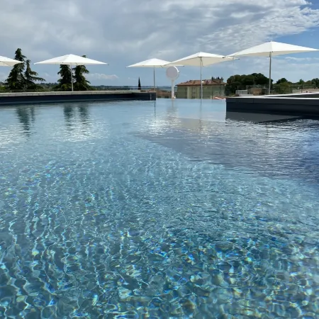 Solho Hotel