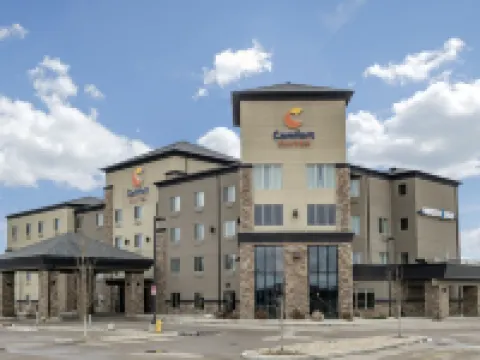 Comfort Suites Hotels in Saskatoon