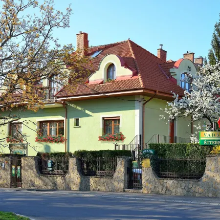 Vadászkürt Panzió