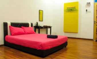 Multaqa Suite & Residence