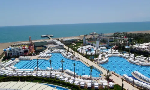 Delphin Imperial Lara