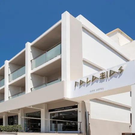 Hotel Galaxias Отели рядом с достопримечательностью «Порт Мандраки»