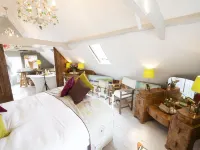 The Five Bells Inn Hotels in Ashford