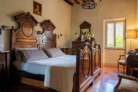 Monticchiello Apartment in the Historical Village with Garden Pienza, Siena