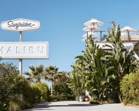 The Surfrider Malibu Hotels in Malibu