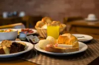 Tri Hotel Premium Criciúma - breakfast