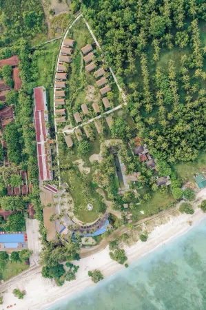 Lumi Hotel Gili Trawangan Отели в г. Гили Траванган