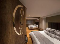 Albura Hotel