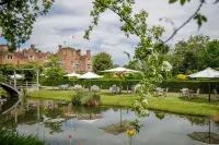 Great Fosters - Near Windsor Hotels in Staines