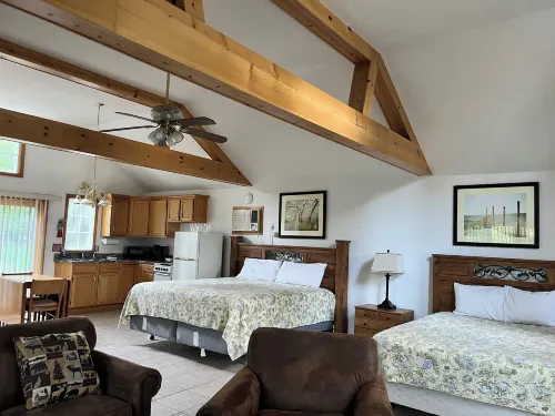 M-22 Inn Suttons Bay - Wi-Fi