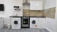 Impeccable 1-Bed Apartment in Ilford Hotels in Woodford