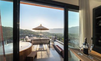 Kikonia Art & Suites