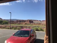 The Noor Hotel - parking
