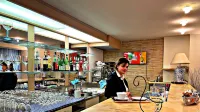 Hotel Ambra - Fronte Mare - Vicinissimi Al Centro Hotels in Milano Marittima