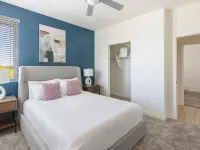 Landing Apartments Glendale Hotels near Camelback Ranch