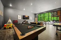 Secluded 4Bd - Close to Park - Detached Gameroom - Big Yard - Fire Pit - Hot Tub