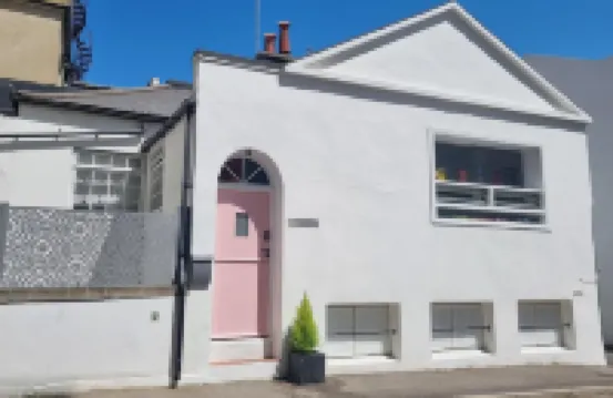 Family Cottage 2 Mins from Hove Seafront