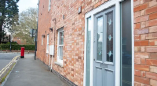 Modern Apartment in Stratford Upon Avon with Parking Wifi and Netflix