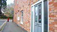 Modern Apartment in Stratford Upon Avon with Parking Wifi and Netflix Hotels in Old Stratford and Drayton