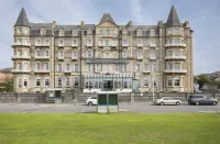 Premier Inn Weston-Super-Mare (Seafront) Hôtels à proximité de : Broadoak Mathematics and Computing College