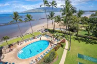 Upscale Oceanfront Penthouse Vistas - 수영장