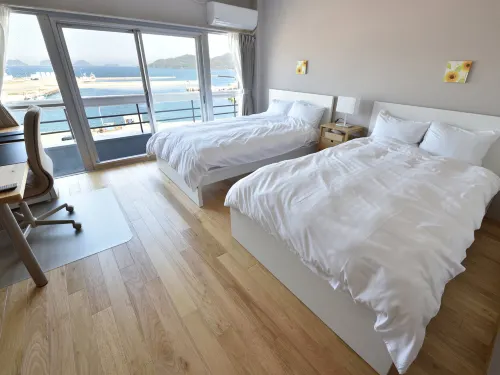 Guesthouse KIRAKU Hotels in Nagato