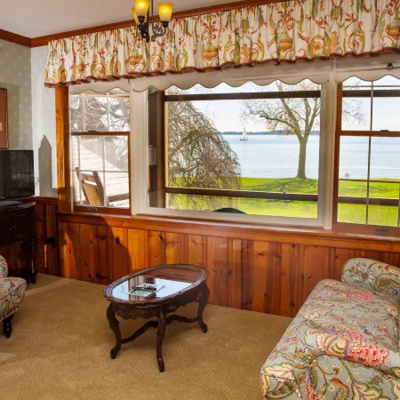 Sandaway Suites & Beach