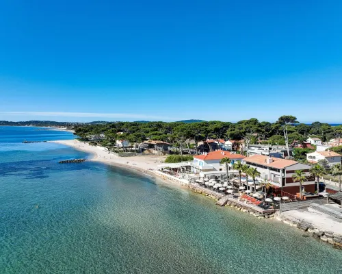 Bor Hôtel & Restaurant - Plage privée Hotels in Hyeres
