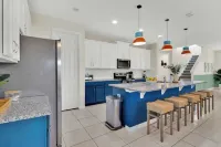 Sleeps 20 9Bdr Star Wars-Themed Game Room Pool Hot Tub Nassau by AvantStay