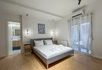 LIV - Modern Comfort Oasis in Pagrati Hotels near Kaisariani Monastery