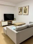 Levida Living - Cozy 2 Bedroom Suite at the Heart of Langley Hotels in Langley