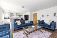 JOIVY Stunning 2-Bed Flat W/ Free Parking Hôtels à : Slateford
