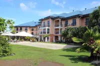 Tradewinds Hotel - 3-Star