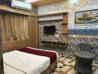 Atithi Palace Luxury Guest House Hotels in Airhe